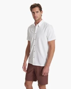 Short Sleeve Manhattan Button Down | White 10 Short Sleeve Manhattan Button Down | White -Men's Apparel Shop V1024WHT SP23 M ECOMM TOPS DETAIL 1460 1X1 4662fbfd e1b7 4d5e af17 dcdc118259d8