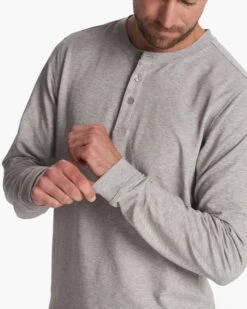Austin Henley | Light Heather Grey -Men's Apparel Shop V175LHG FA23 M ECOMM TOPS DETAIL 5