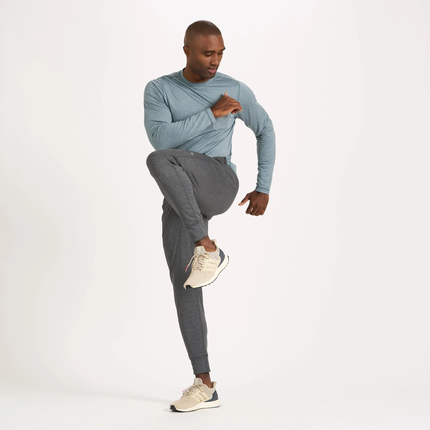 Long-Sleeve Tradewind Performance Tee | Steel Blue Heather 4 Long-Sleeve Tradewind Performance Tee | Steel Blue Heather - Image 2