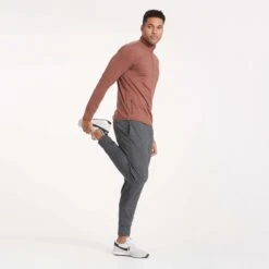 Ease Performance Half Zip | Dark Terracotta Heather -Men's Apparel Shop V221HDT 0222