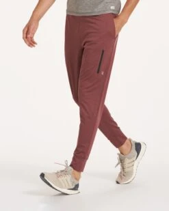 Sunday Performance Jogger | Russet Heather -Men's Apparel Shop V3416HRT 2769 6ee87e74 000b 4309 ae73 86a618f2db94