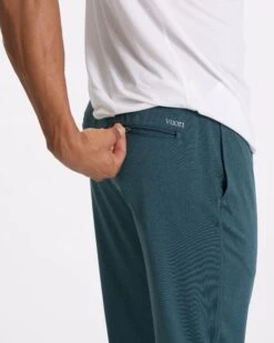 Sunday Performance Jogger | Beryl Heather 12 Sunday Performance Jogger | Beryl Heather -Men's Apparel Shop V416HBE SP23 M ECOMM PANTS DETAIL 2300 1x1 6c248e90 7922 4eef b013 0e3a1783e0f1