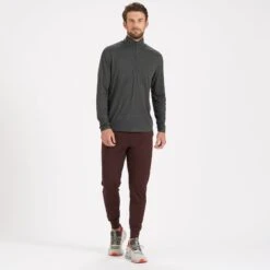 Sunday Performance Jogger | Oxblood -Men's Apparel Shop V416OXB 4 d9fc061a d7d1 483a 9d07 c68a62ae4c47