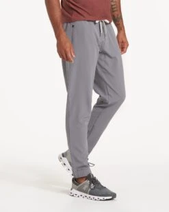 Transit Jogger | Smoke -Men's Apparel Shop V417SMK 1337