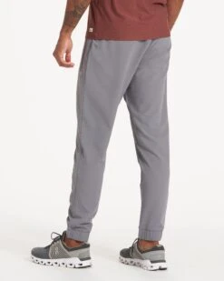 Transit Jogger | Smoke -Men's Apparel Shop V417SMK 1344