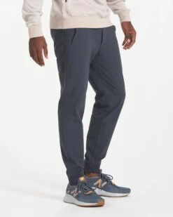 Meta Jogger | Charcoal -Men's Apparel Shop V436CCL 0091