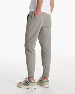 Meta Jogger | Driftwood -Men's Apparel Shop V436DRF SP23 M ECOMM PANTS BOTTOM 1995 1x1 1be66da6 44e5 482b 9281 41bd150e7a32