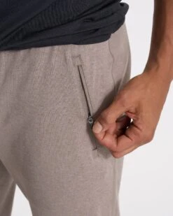 Ponto Performance Jogger | Walnut Heather 11 Ponto Performance Jogger | Walnut Heather -Men's Apparel Shop V438HWA SP23 M ECOMM PANTS BOTTOM 4613 1x1 55a82d14 8149 452a 967c 74150f0a60d8