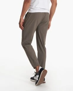 Fleet Jogger | Cocoa -Men's Apparel Shop V444CCO SP23 M ECOMM PANTS BOTTOM new