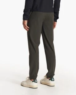 Fleet Jogger | Dark Oregano -Men's Apparel Shop V444DOR FA23 M ECOMM PANTS BACK BOTTOMS 6