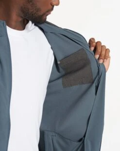 Outdoor Trainer Shell | Lake -Men's Apparel Shop V512LAK FA23 M ECOMM jackets DETAIL 5