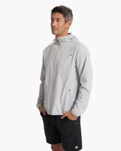 Outdoor Trainer Shell | Platinum Linen Texture -Men's Apparel Shop V512PTL SP21 M ECOMM DETAIL 0191 1X1 1b398dc6 07a0 4fd5 987e 7a4649ff134c