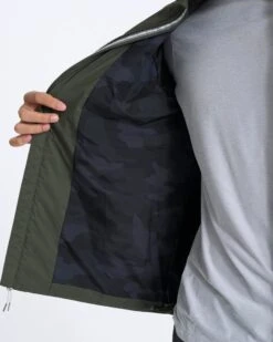 Echo Insulated Jacket | Forest -Men's Apparel Shop V535FOR 01878 crop