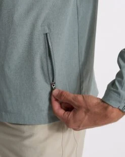 Venture Track Jacket | Stormy Linen Texture -Men's Apparel Shop V536SNT SP23 M ECOMM JACKETS TOP 3559 1X1 3c90411c 7bf7 4664 bb56 9bb3a2274dfd